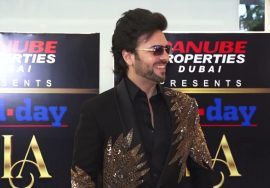Bollywood & Tv Celebs At Midday India International Influencer Awards  Part 4